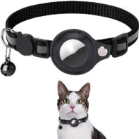 "Reflective Nylon Dog & Cat Collar with Waterproof AirTag Holder Case – Protective Cover for Airtags, Secure Tracker Holder for Puppies and Kittens"